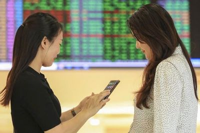 Phát triển ngành quỹ, tạo nền tảng hút vốn dài hạn cho thị trường chứng khoán
