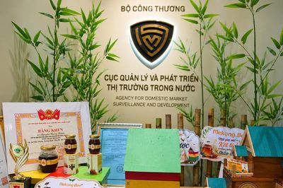 Từ đặc sản địa phương đến thương hiệu trên thị trường số