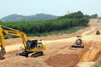 Thủ tướng thúc tiến độ 7 tuyến cao tốc đang triển khai ở phía Bắc