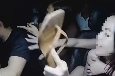 Triệu tập nhóm hành khách lăng mạ, hành hung tài xế taxi trong đêm