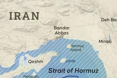 Mỹ tấn công 2 bệ phóng rocket của Iran trên đảo Larak