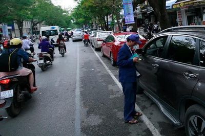 Hàng loạt điểm trông xe miễn phí phục vụ nhân dân tại các khu du lịch, vui chơi dịp 2-9