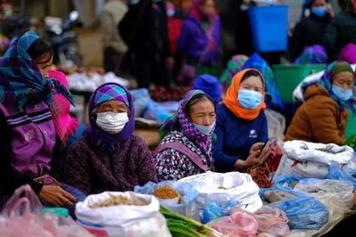 Đề xuất bỏ quy định thanh toán không dùng tiền mặt tại vùng sâu, vùng xa, biên giới, hải đảo
