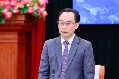 Bộ trưởng GD&ĐT phản hồi kiến nghị 'kiểm soát học phí đại học'