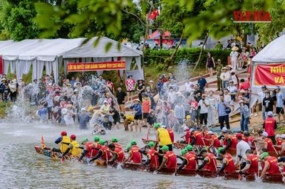 Rộn ràng 'ngoắt nôốc' bên dòng Kiến Giang