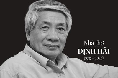 Vĩnh biệt nhà thơ Định Hải: 'Đàn kiến nó đi' và bài học văn hóa xếp hàng vẫn vẹn nguyên tính thời sự