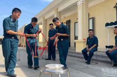 Trung đoàn Tên lửa 282 sôi nổi các hoạt động chào mừng Cách mạng Tháng Tám và Quốc khánh 2/9