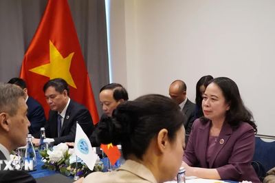 Phó Chủ tịch nước Võ Thị Ánh Xuân tiếp Tổng Thư ký SCO và gặp Tổng thống Kyrgyzstan