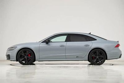 Xe sedan hạng sang công suất 340 mã lực, giá hơn 1,6 tỷ đồng