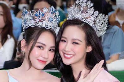 Mai Phương phản ứng khi Bảo Ngọc thi phỏng vấn kín ở Miss World