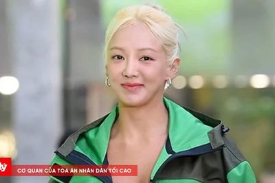 Hyoyeon(SNSD) tiết lộ vẫn sống một mình trong ký túc xá sau 19 năm