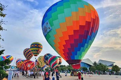 Ra mắt khinh khí cầu du lịch lớn nhất Việt Nam tại Cà Mau