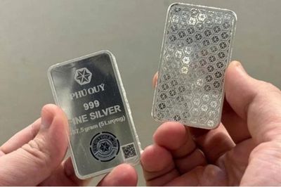 Ngày 31/8: Giá bạc trong nước và thế giới tăng giảm trái chiều