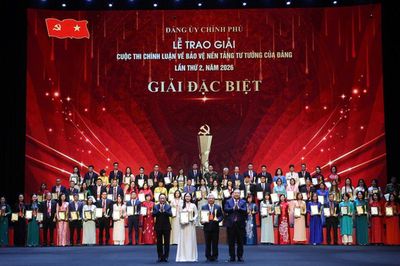 Theo dòng thời sự: Công tác tư tưởng - Thắp sáng niềm tin, quy tụ lòng dân