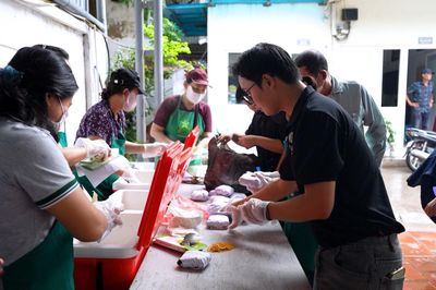 Khi yêu thương được trao đi