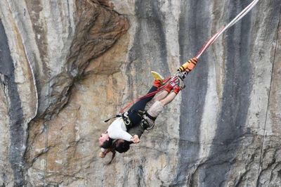 Cặp đôi tử vong thương tâm trong tai nạn nhảy bungee và lời kể của quản lý trung tâm