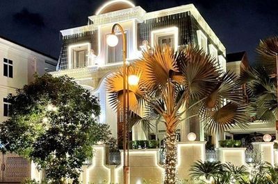 Bảo Thy sống cùng chồng doanh nhân trong biệt thự 400m², có 2 mặt tiền và hồ bơi riêng