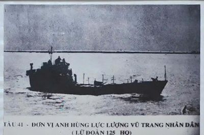 Cận cảnh dấu tích tàu Không số Vũng Rô sau 61 năm nằm dưới đáy đại dương