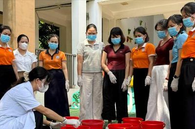 Hà Nội 'đi từng ngõ, gõ từng nhà' diệt ổ bọ gậy