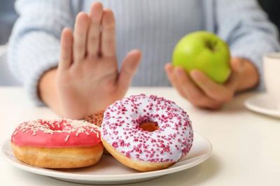 Giảm đường đúng cách để bảo vệ sức khỏe tuổi già