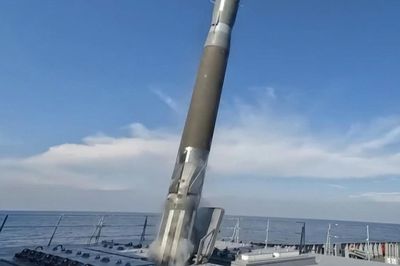 Ukraine hé lộ cấu tạo bên trong tên lửa Zircon 'bất khả đánh chặn' của Nga