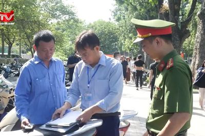 Phạt 7,5 triệu đồng bãi xe thu phí cao hơn quy định