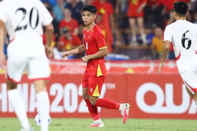 Một tuyển thủ U23 Việt Nam rời đội U20