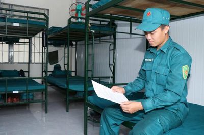 Người chiến sĩ 'sao vuông' 3 lần vượt khó vào trường quân đội