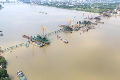 Thi công xuyên kỳ nghỉ