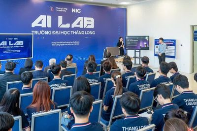 Giáo dục đại học thích ứng với trí tuệ nhân tạo