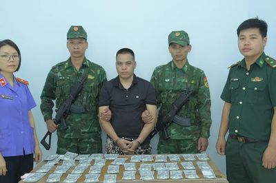 Bộ đội Biên phòng tỉnh Lạng Sơn triệt phá hành vi vận chuyển tiền giả
