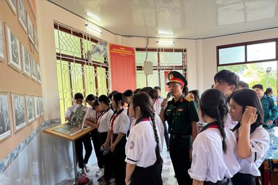Cà Mau: Đưa lịch sử đến gần hơn với thế hệ trẻ