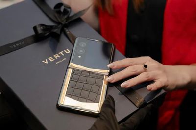 Cẩn trọng với Vertu trôi nổi mùa cao điểm