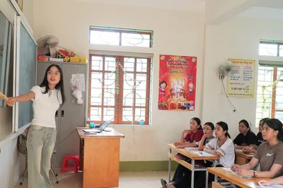 Cô gái xứ Nghệ với dự án đưa 'tiếng Trung về làng'