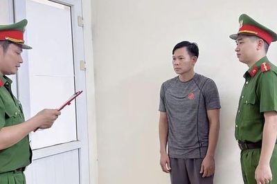 Tạm giữ người đàn ông hành hung nam sinh tại phòng gym ở Ninh Bình