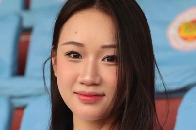 Nhan sắc bạn gái hơn 3,6 triệu người theo dõi của cầu thủ Minh Phúc