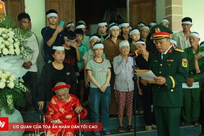 Mẹ liệt sĩ 104 tuổi đón con trai trở về vào dịp Quốc khánh 2/9