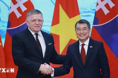 Điện mừng kỷ niệm ngày Quốc khánh Cộng hòa Slovakia