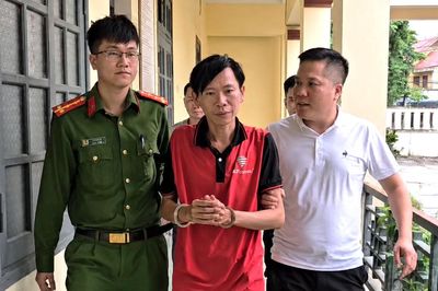 Bắt đối tượng chém vợ, mẹ vợ rồi đổi tên, trốn truy nã hơn 5 năm