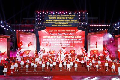 Phường Bắc Giang tổ chức chương trình nghệ thuật “Rạng rỡ Việt Nam – Vững bước đi lên”