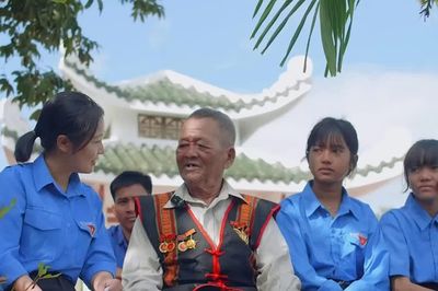 Lưu giữ ký ức thời hoa lửa bằng công nghệ