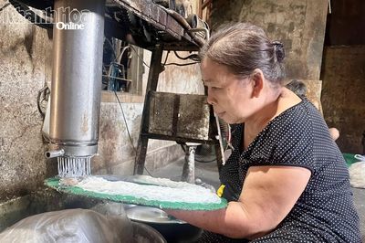 Giữ vị bánh hỏi Phước Khánh