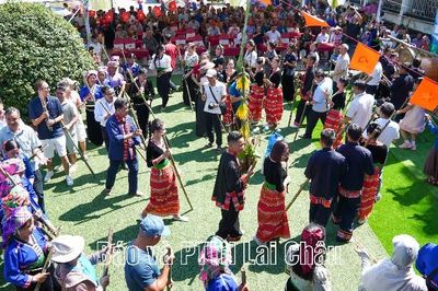 Lễ hội mừng cơm mới của người Khơ Mú