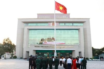 Trang nghiêm Lễ chào cờ nhân kỷ niệm 81 năm Quốc khánh nước Cộng hòa xã hội chủ nghĩa Việt Nam tại Cửa khẩu Quốc tế Lào Cai