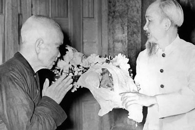 Chủ tịch Hồ Chí Minh: 'Nước có độc lập thì đạo Phật mới dễ dàng mở mang'