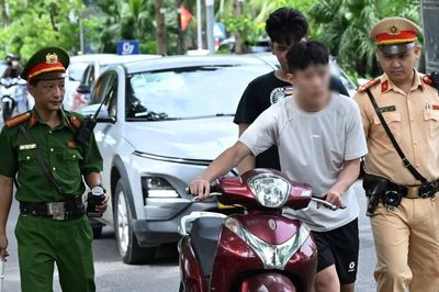 Hơn 18.700 trường hợp vi phạm giao thông trong ngày thứ ba kỳ nghỉ lễ