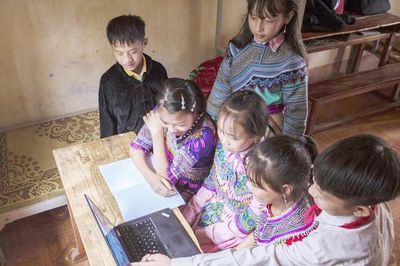 Thủ tướng yêu cầu rà soát chính sách hỗ trợ học sinh khó khăn trên toàn quốc