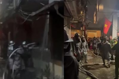 Hà Nội: Kịp thời giải cứu 3 người mắc kẹt trong đám cháy rạng sáng 2-9