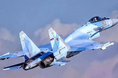 Su-35: Vì sao Nga tiếp tục phát triển Su-27 sau hơn 30 năm?