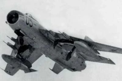 Vì sao MiG-19 nhanh nhưng không trở thành huyền thoại như MiG-21?